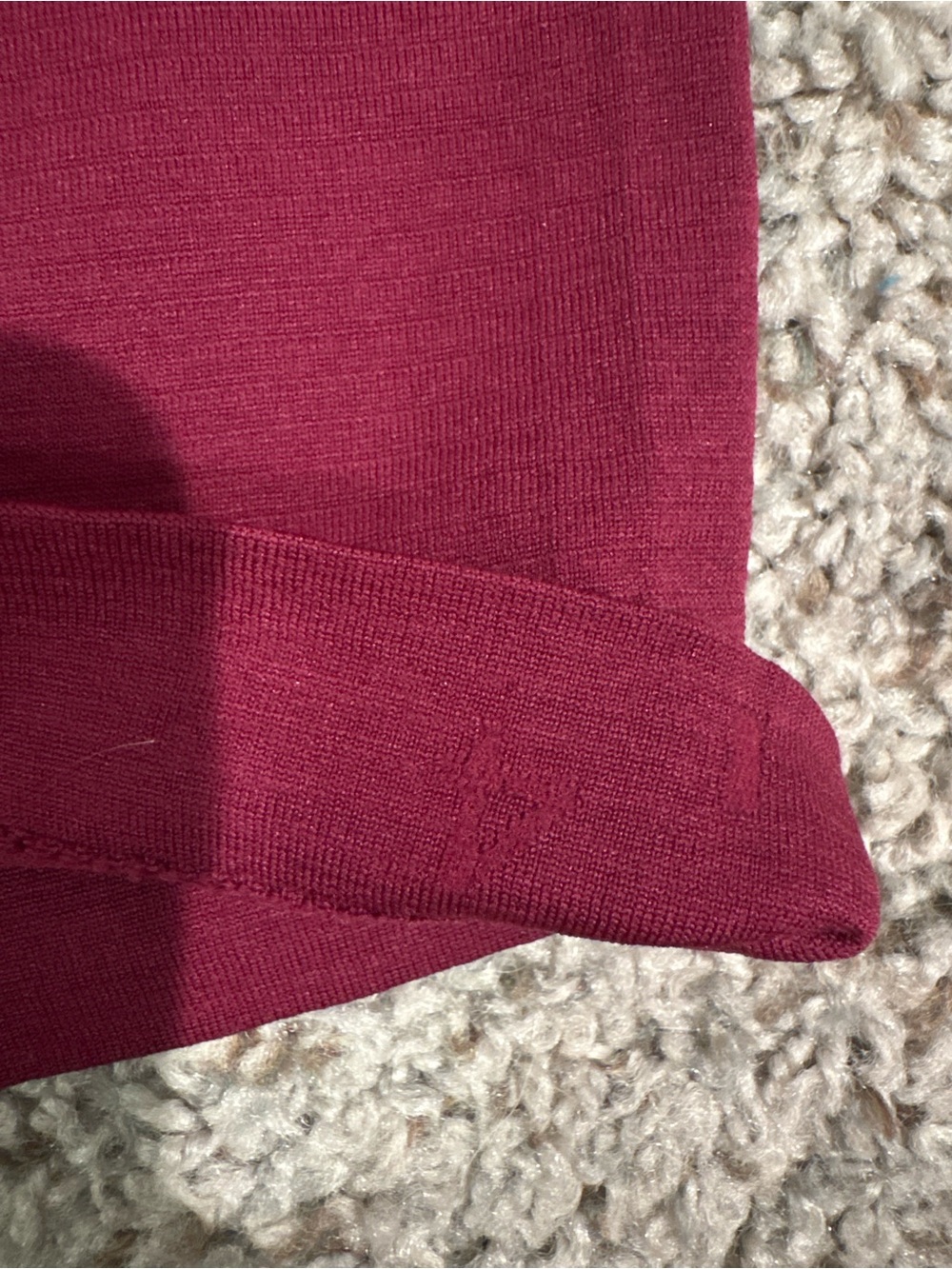 Lululemon Swiftly Tech Short Sleeve Full Length, Size 4, Maroon Color